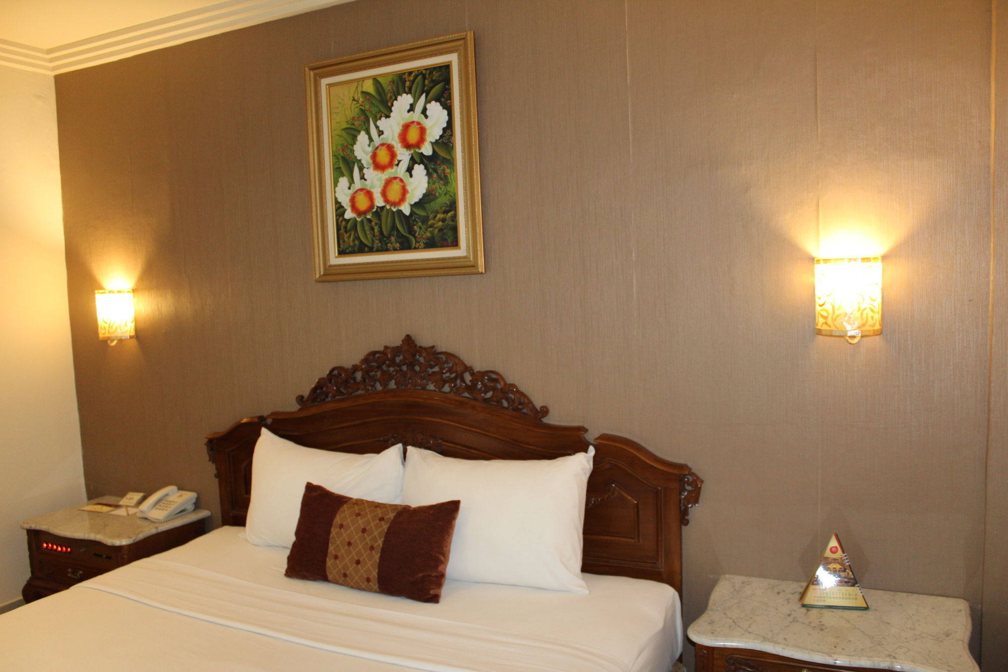 Hotel Indah Palace Yogyakarta Exterior photo